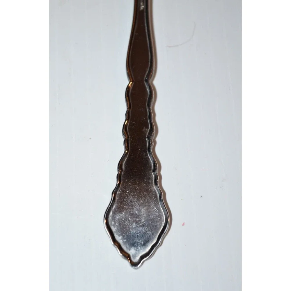 Oneida Stainless‎ Satinique Dinner Fork  7 3/8